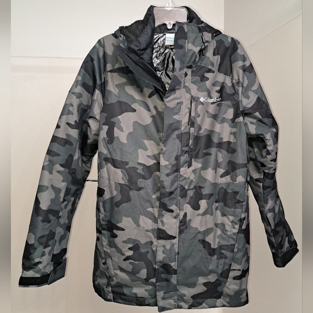 Columbia Black and Silver Whirlibird 3-in-1 Interchange Jacket